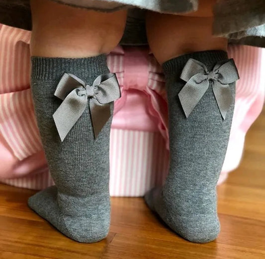 Knee-High Bow Socks